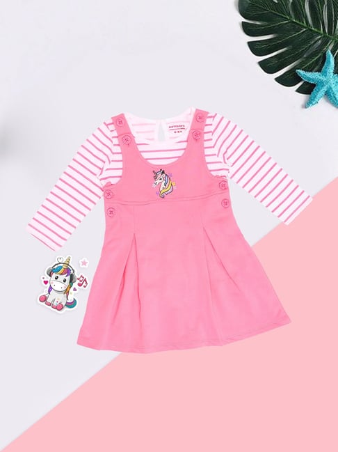 Pantaloons Baby Infant Girls Sachet Pink Printed Dungaree Set