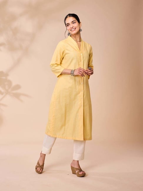 Daali Yellow Linen Regular Fit Kurta-picture-35