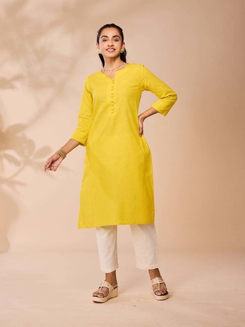 Daali Yellow Cotton Regular Fit Kurta-picture-40
