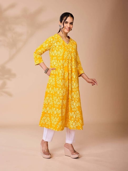 Daali Yellow Cotton Regular Fit Floral Print Kurta-picture-23