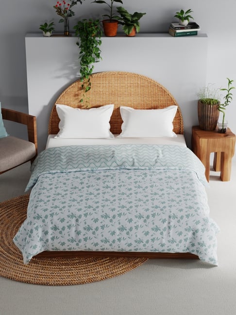 Bianca Mezzo Blue & White Cotton Floral Double Dohar