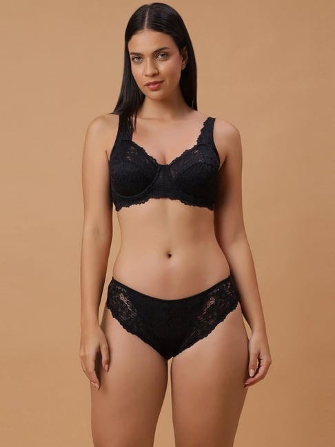 Soie Black Solid Lingerie Set