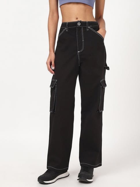 Bewakoof Black Cargo Carpenter Pants