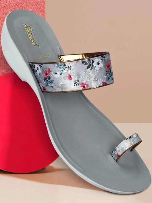 Paragon Women's Grey Toe Ring Sandals-picture-38