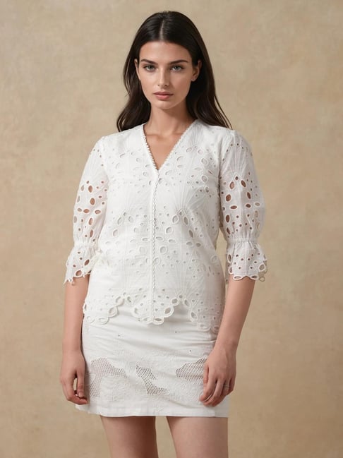 RAREISM White Cotton Embroidered Top-picture-17