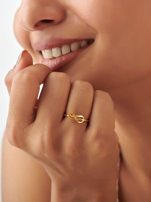 Kisna Diamond Gold Jewellery 14k Pure Gold Infinia Ring for Women