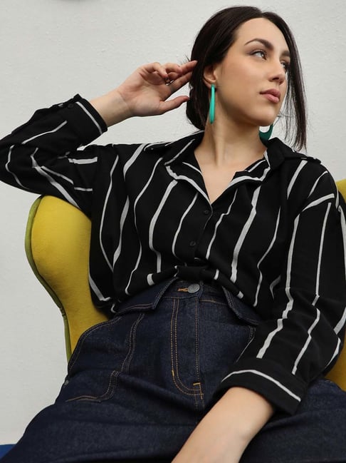 Pinacolada Black Cotton Regular Fit Striped Shirt