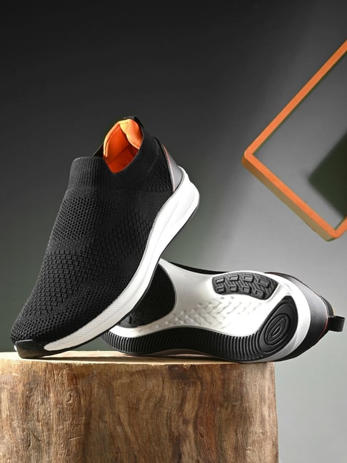 OFF LIMITS Men's Black Walking Shoes