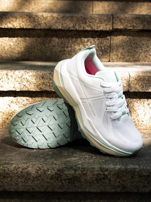 Red Tape Women Mars Off White Running Shoes