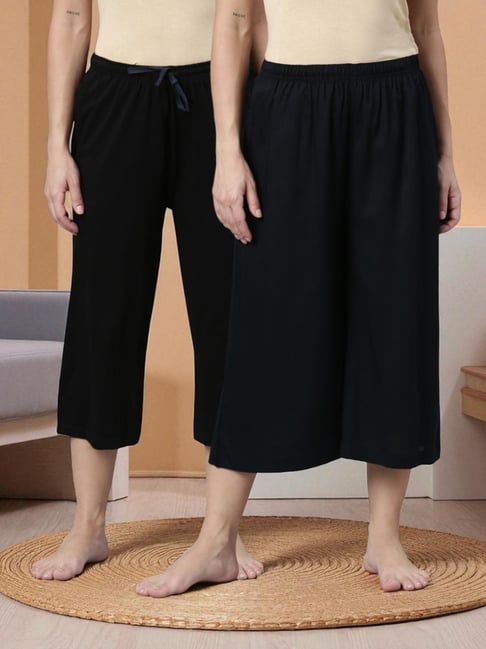 Kryptic Black Solid Capris - Pack Of 2