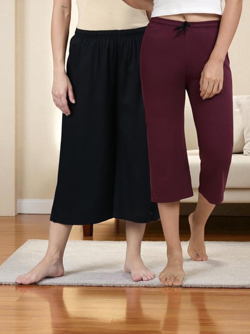Kryptic Black & Burgundy Solid Capris - Pack Of 2