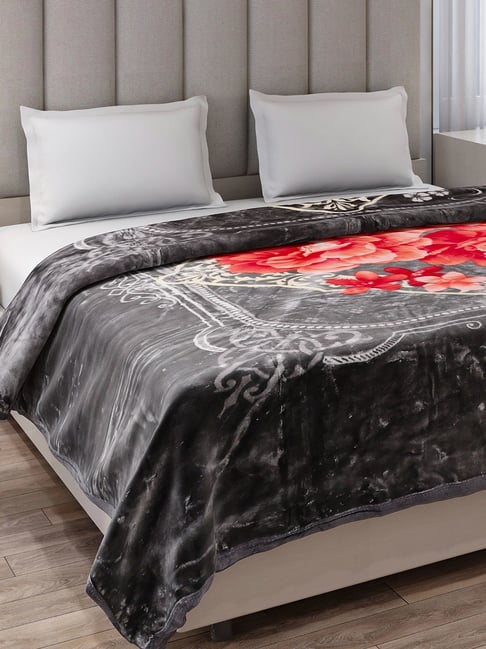 Monte Carlo Dark Grey Polyester Printed Double Bed Winter Blanket Roman Plus 1 Ply Super Soft
