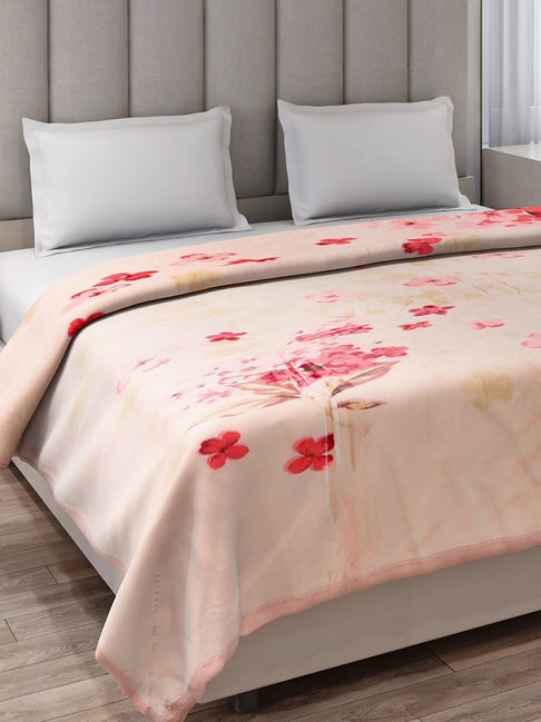 Monte Carlo Beige Polyester Printed Double Bed Winter Blanket Roman Plus 1 Ply Super Soft