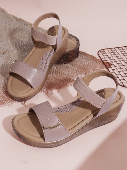 Carlton London Women's Nude Sling Back Sandals-picture-30