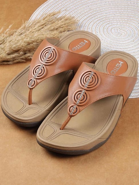 Metro Women's Tan Casual Sandals-picture-21