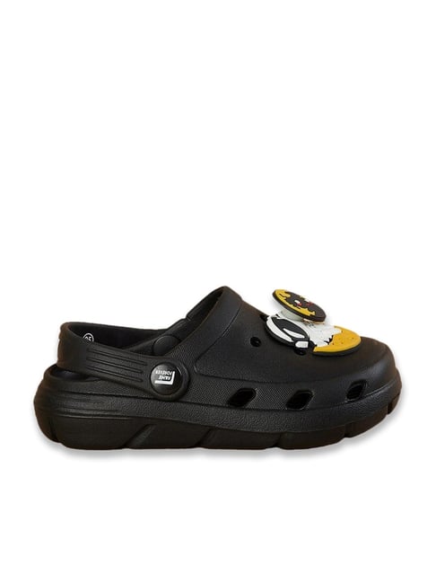 Fame Forever by Lifestyle Kids Black Back Strap Sandals