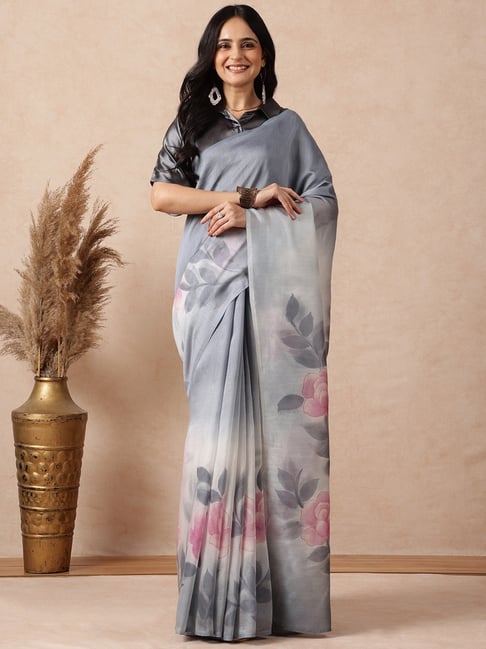 Navyasa by liva Grey Floral Saree With Unstitched Blouse-image-16