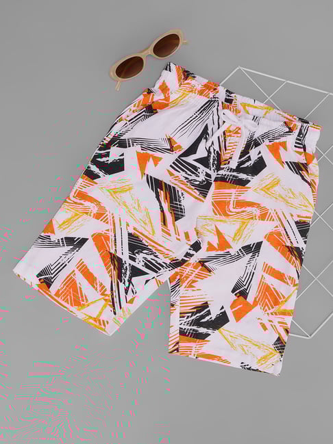 Pantaloons Junior Boys Snow White Printed Shorts-picture-38