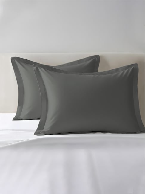 Pizuna Dark Grey Cotton Pillow Covers - Set of 2