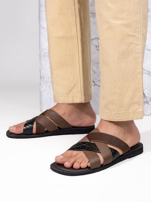 Alberto Torresi Men's 272 Trendy Non Stitched Black Cross Strap Sandals