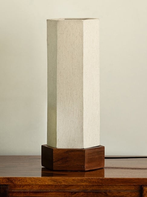 ExclusiveLane Beige Wood Table Lamps