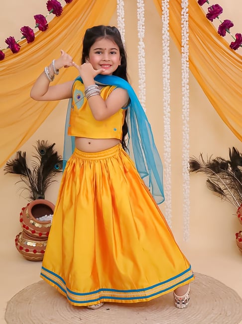 The Mom Store Girls Yellow Cotton Embroidered Lehenga Set