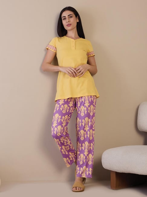 Sweet Dreams Mimosa Yellow Cotton Solid Pyjama Set-picture-39