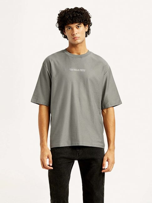 Levi's Men's Graphic Print Loose Fit T-shirt-picture-46