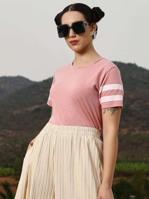 Campus Sutra Pink Regular Fit T-Shirt