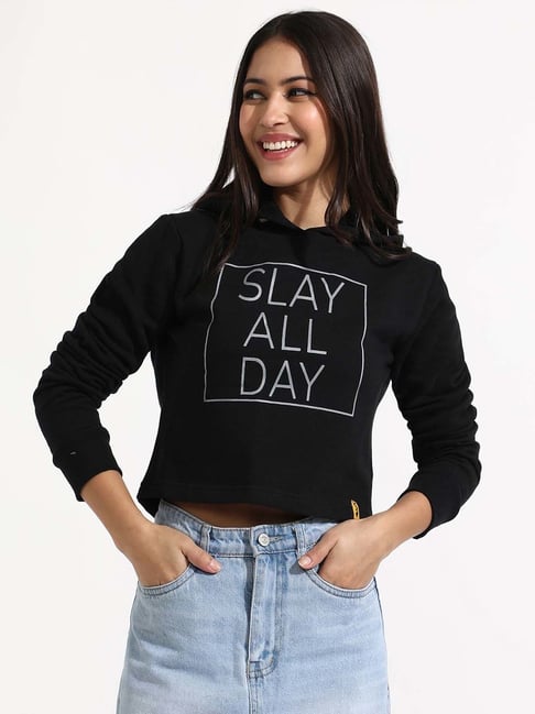 Campus Sutra Black Cotton Regular Fit Printed Hoodie