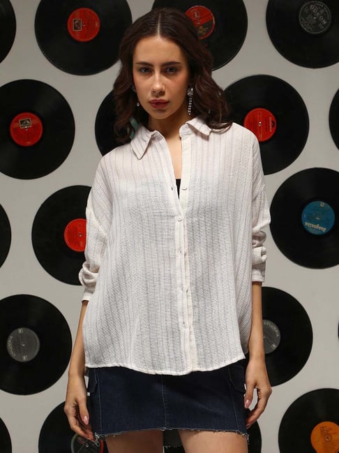 Campus Sutra Off White Cotton Regular Fit Striped Shirt