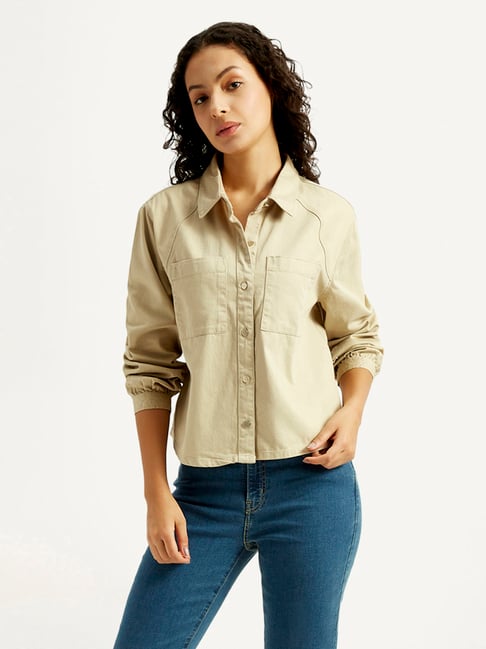 Levi's Women's Spread Collar Shirt-picture-10