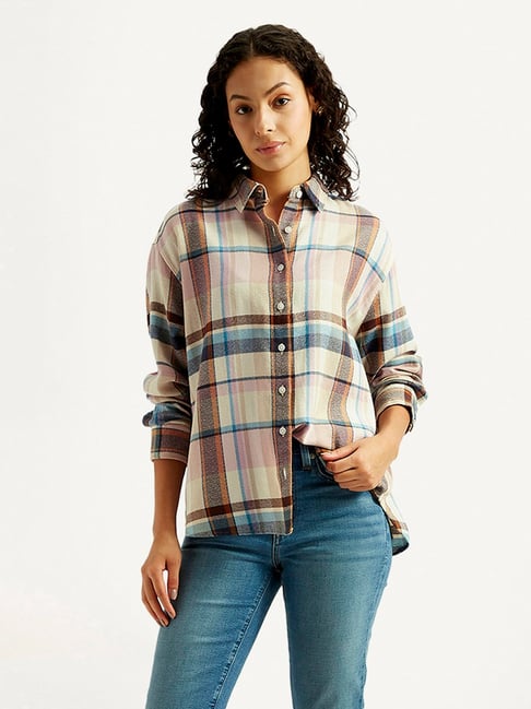 Levi's Women's Checkered Slim Fit Shirt