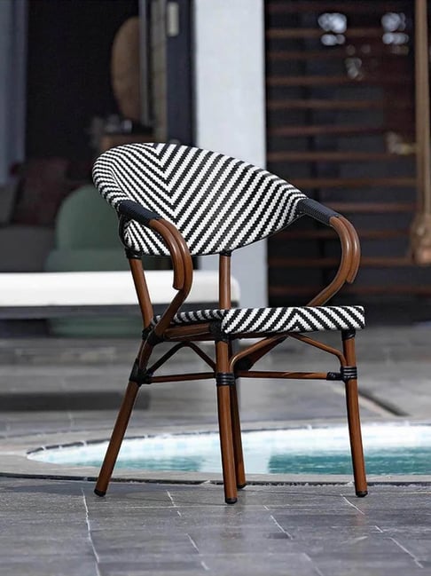 TESU Black & White Aluminium Retro Chair