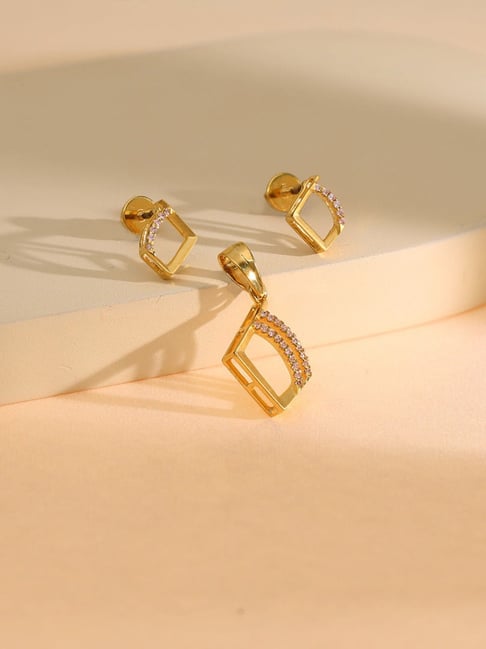 P.N.Gadgil Jewellers 18K Golden Rhombus Gold Pendant for Women