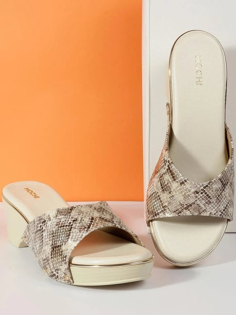 Mochi Women's Beige Casual Sandals-picture-14