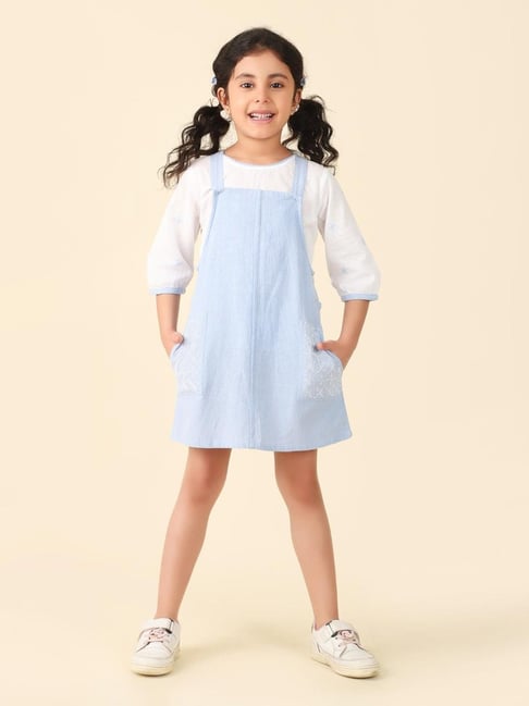 Fabindia Kids Blue & White Solid Full Sleeves Pinafore Dress with T-Shirt-picture-25