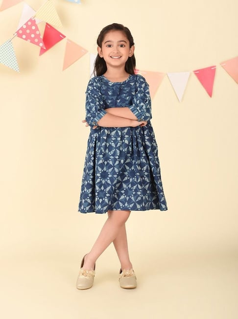 Fabindia Girls Indigo Cotton Dabu Printed Dress