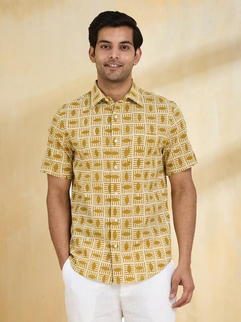 Fabindia Mustard Cotton Slim Fit Printed Shirt-picture-39