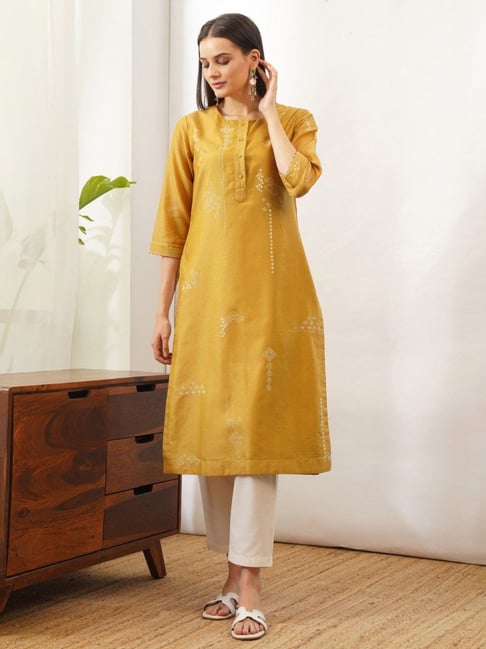 Jaypore Yellow Kantha Embroidered Straight Fit Kurta-picture-43