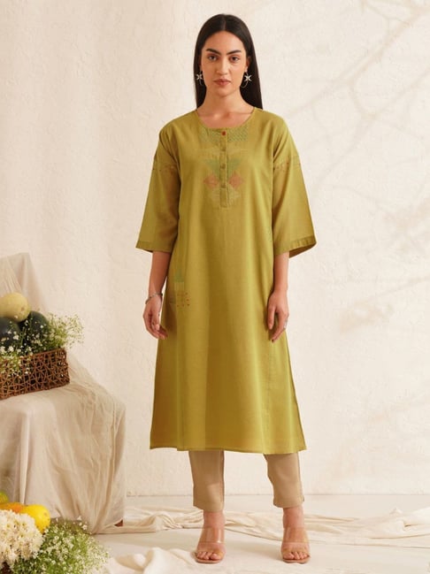Jaypore Green Hand Embroidered Straight Fit Kurta-picture-42