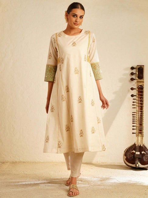 Jaypore White Block Printed Flare Fit Kurta-picture-24
