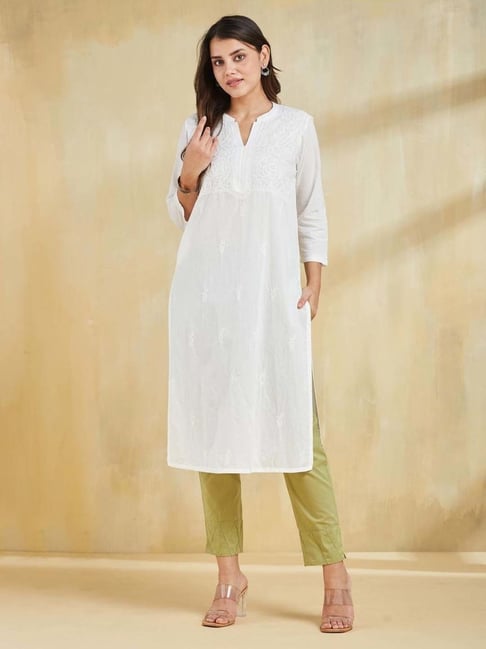 Fabindia Off White Cotton Regular Fit Embroidered Kurta-picture-45
