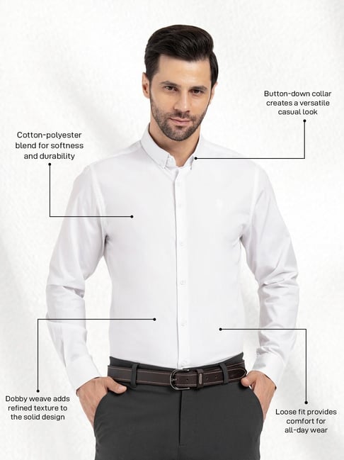 Red Tape White Solid Relaxed Fit Shirt