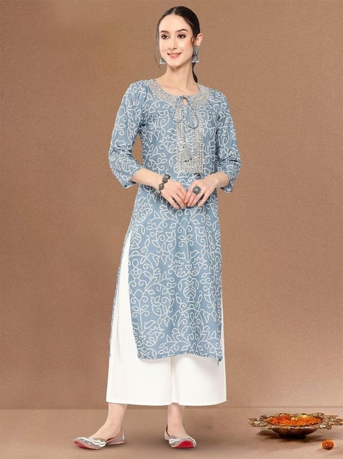 Varanga Grey Regular Fit Embroidered Kurta-picture-13