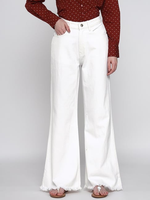 Cover Story White Denim Solid Flared Fit Jeans