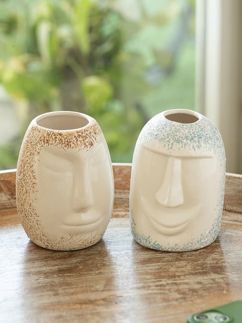ExclusiveLane The Expression Series Off White Ceramic Handcrafted Sculpted Harmony Vases - Set of 2