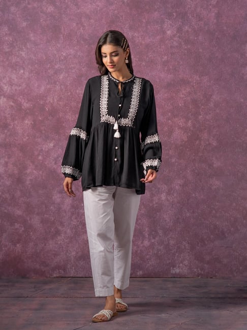 Juniper Black & White Tunic with Thread Work, Buttons & Tassels-picture-27