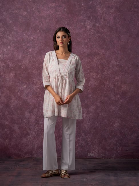 Juniper Off-White & Pink Cotton Tunic with Lace and Dori Details-picture-31