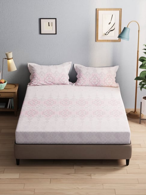 Bianca Isabella Pink Cotton Printed 116 TC Double Flat Bedsheet with 2 Pillow Covers-picture-16